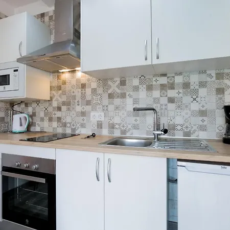 412 Yucca Park Second Line To 아파트