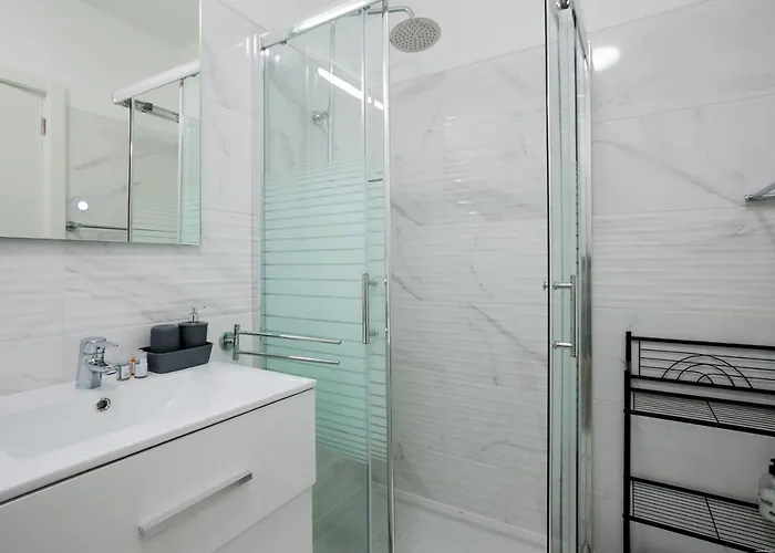 412 Yucca Park Second Line To Apartment